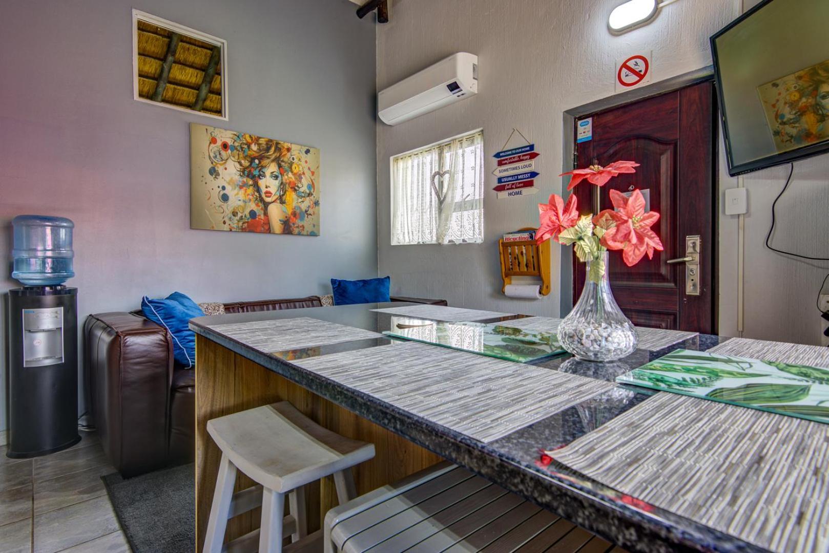 Lavender Villa No Loadshedding Kempton Park Exteriör bild